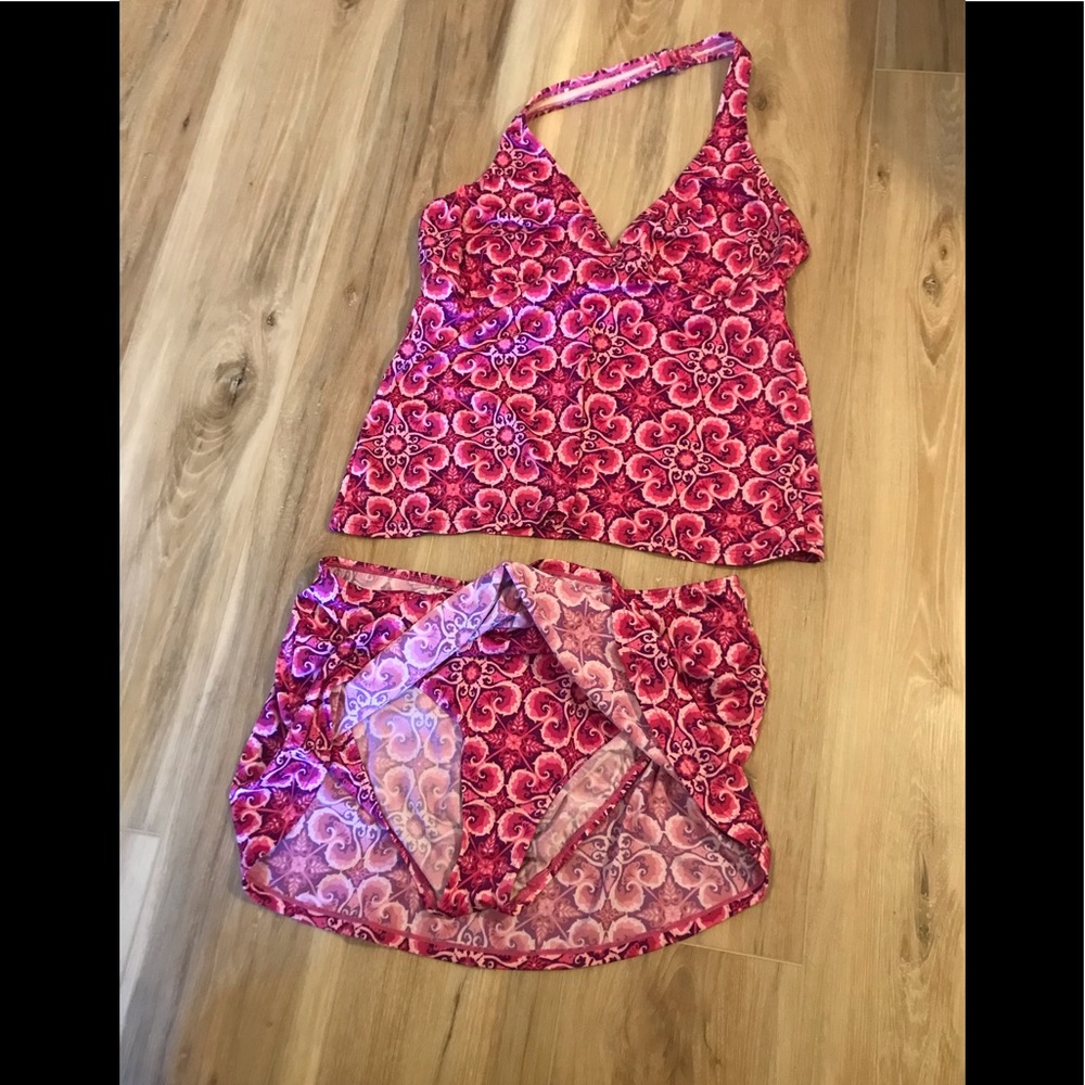 Jacqueline Smith pink 2-piece bikini halter type top & skirted bottom - Picture 2 of 13